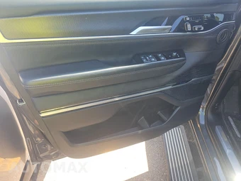 2024 Jeep Grand Wagoneer L Obsidian - miniatura 9