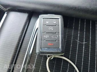 2024 Jeep Grand Wagoneer L Obsidian - miniatura 5