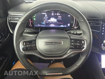 2024 Jeep Grand Wagoneer L Obsidian - miniatura 10