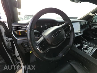 2024 Jeep Grand Wagoneer L Obsidian - miniatura 10