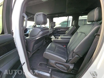 2024 Jeep Grand Wagoneer L Obsidian - miniatura 13