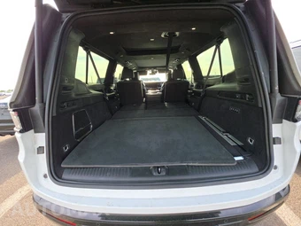 2024 Jeep Grand Wagoneer L Obsidian - miniatura 17
