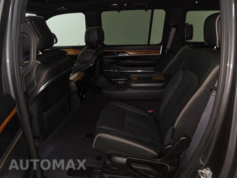 2024 Jeep Grand Wagoneer L Series III - miniatura 13