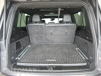 2024 Jeep Grand Wagoneer L Series III - miniatura 17