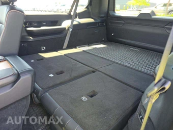 2024 Jeep Grand Wagoneer L Series III - miniatura 11
