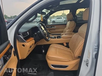 2024 Jeep Grand Wagoneer L Series III - miniatura 13