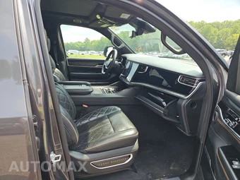 2024 Jeep Grand Wagoneer L Series III Obsidian - miniatura 8