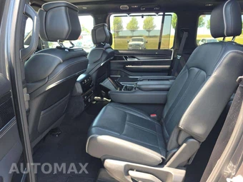 2024 Jeep Grand Wagoneer Series II - miniatura 10
