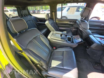 2024 Jeep Grand Wagoneer Series II - miniatura 17