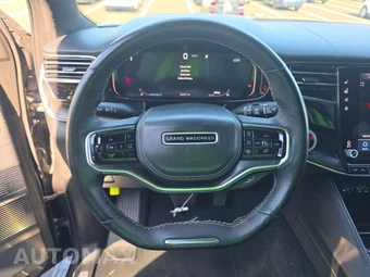 2024 Jeep Grand Wagoneer Series II - miniatura 10