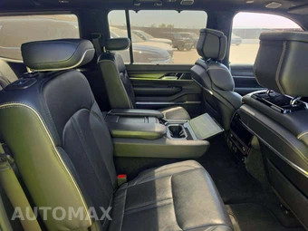 2024 Jeep Grand Wagoneer Series II Obsidian - miniatura 17