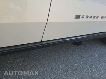 2024 Jeep Grand Wagoneer Series II Obsidian - miniatura 26