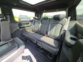 2024 Jeep Grand Wagoneer Series II Obsidian - miniatura 14