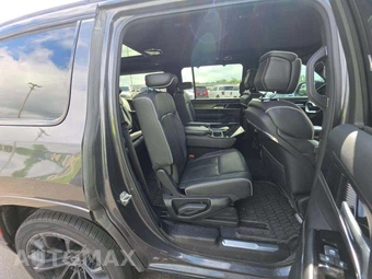 2024 Jeep Grand Wagoneer Series II Obsidian - miniatura 17