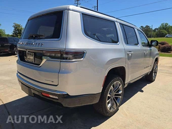 2024 Jeep Grand Wagoneer Series III - miniatura 3