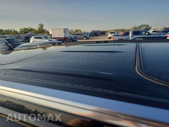 2024 Jeep Grand Wagoneer Series III - miniatura 26