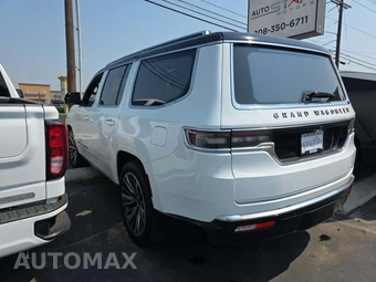 2024 Jeep Grand Wagoneer Series III - miniatura 2