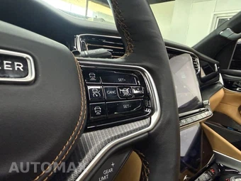 2024 Jeep Grand Wagoneer Series III Obsidian - miniatura 17