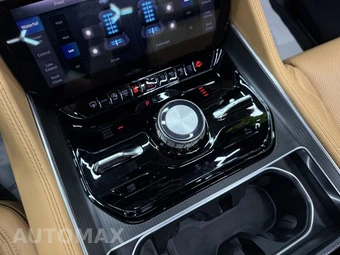 2024 Jeep Grand Wagoneer Series III Obsidian - miniatura 22