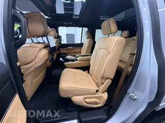 2024 Jeep Grand Wagoneer Series III Obsidian - miniatura 27