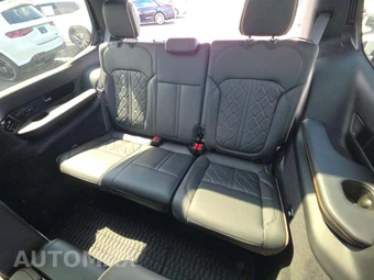 2024 Jeep Grand Wagoneer Series III Obsidian - miniatura 14
