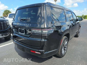 2024 Jeep Grand Wagoneer Series III Obsidian - miniatura 3