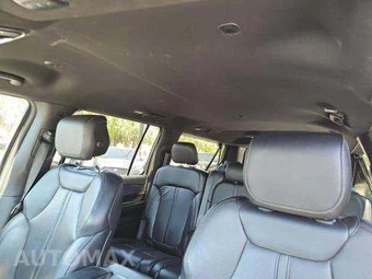 2024 Jeep Wagoneer L Series II - miniatura 11
