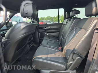 2024 Jeep Wagoneer L Series II - miniatura 13