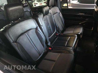 2024 Jeep Wagoneer L Series II - miniatura 17