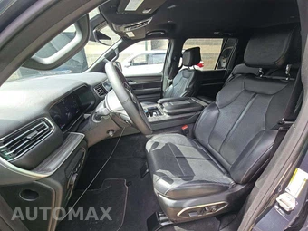 2024 Jeep Wagoneer L Series II - miniatura 4