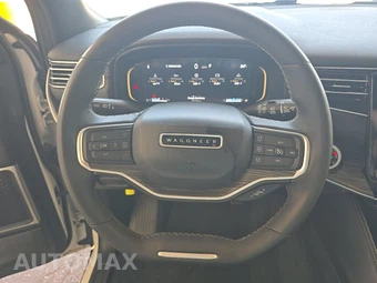2024 Jeep Wagoneer L Series II - miniatura 10