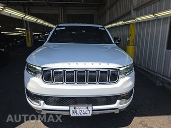 2024 Jeep Wagoneer L Series II - miniatura 2