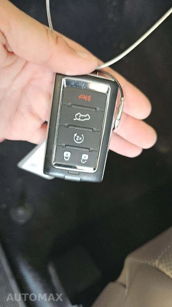 2024 Jeep Wagoneer L Series II - miniatura 22