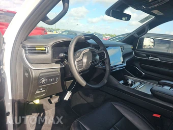 2024 Jeep Wagoneer L Series II - miniatura 11