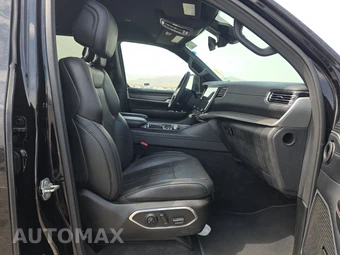 2024 Jeep Wagoneer L Series II - miniatura 8