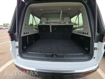 2024 Jeep Wagoneer L Series II - miniatura 16