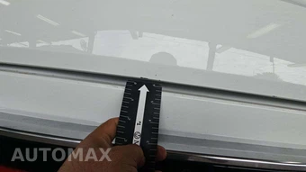 2024 Jeep Wagoneer L Series II - miniatura 24