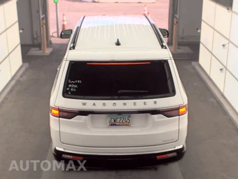 2024 Jeep Wagoneer L Series II - miniatura 5