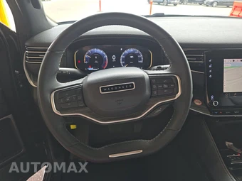 2024 Jeep Wagoneer L Series II - miniatura 10
