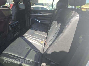 2024 Jeep Wagoneer L Series II - miniatura 13