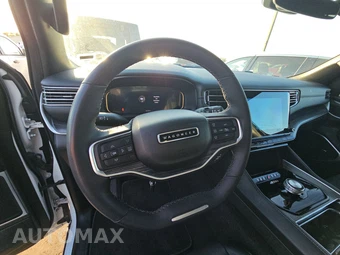 2024 Jeep Wagoneer L Series II - miniatura 10