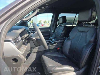 2024 Jeep Wagoneer L Series II - miniatura 7