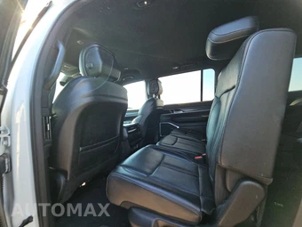 2024 Jeep Wagoneer L Series II - miniatura 13
