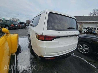 2024 Jeep Wagoneer L Series II - miniatura 2