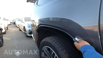2024 Jeep Wagoneer L Series II - miniatura 23