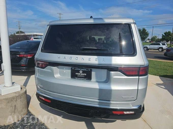2024 Jeep Wagoneer L Series II - miniatura 3