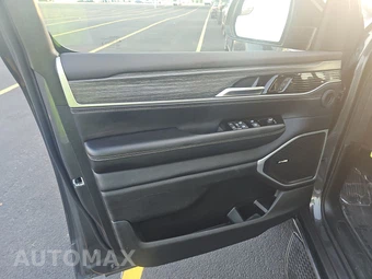 2024 Jeep Wagoneer L Series II - miniatura 9