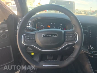 2024 Jeep Wagoneer L Series II - miniatura 10