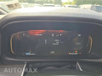 2024 Jeep Wagoneer L Series II - miniatura 9