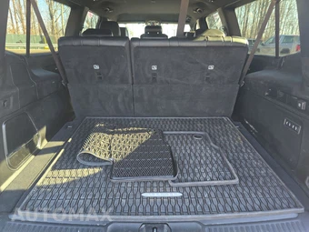 2024 Jeep Wagoneer L Series II - miniatura 16